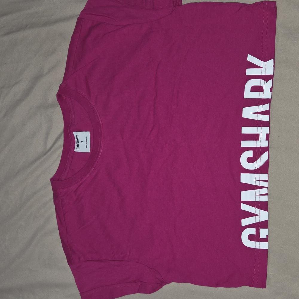 Gymshark Kids Magenta Tee